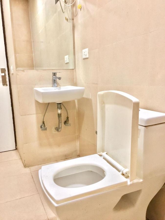 Couette-café Square Plaza At Airport 3*